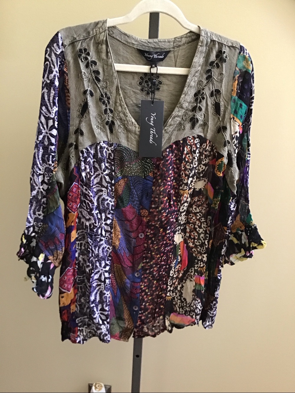 YOUNG THREADS NWT Top Olive Sheer Floral Embroidered Gauze Size XLarge